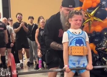 Lucy Milgrim at the XPC Powerlifting Meet Arnold Sports Fest 2026